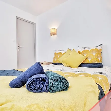 Apartman Les Mulhousiennes - Charme & Serenite *